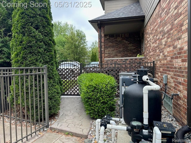 52006 Finch Ct, Shelby Twp, MI 48315 - view of patio featuring a gate
