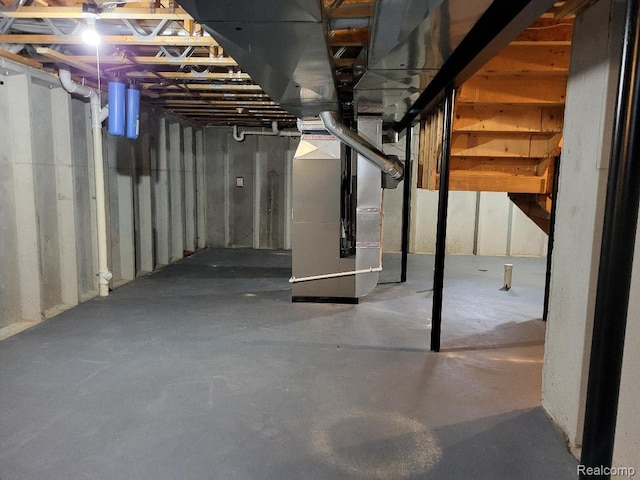 49515 Crusader, Macomb, MI 48044 - unfinished basement featuring heating unit