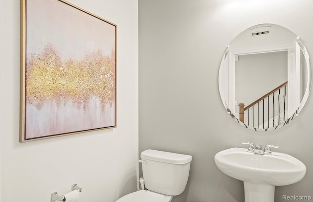 103 Addison Cir, Walled Lake, MI 48390 - bathroom with toilet and a sink