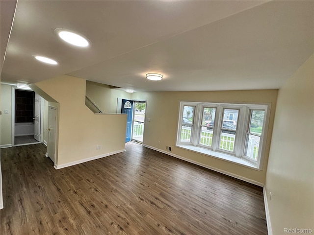 33050 John Hauk St, Garden City, MI 48135 - unfurnished room featuring baseboards and dark wood-style floors