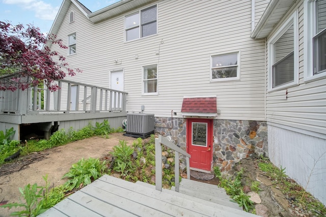 9428 Talladay Rd, Willis, MI 48191 - deck featuring central air condition unit