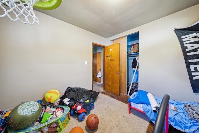 11359 Braile St, Detroit, MI 48228 - rec room featuring wood finished floors