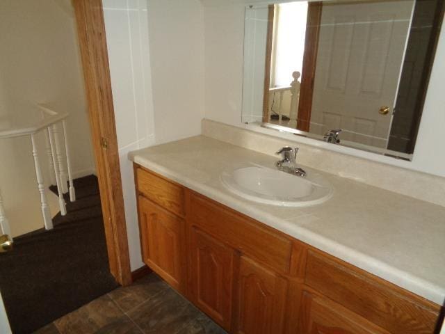 1020 S Lansing, Mount Pleasant, MI 48858 - bathroom featuring vanity