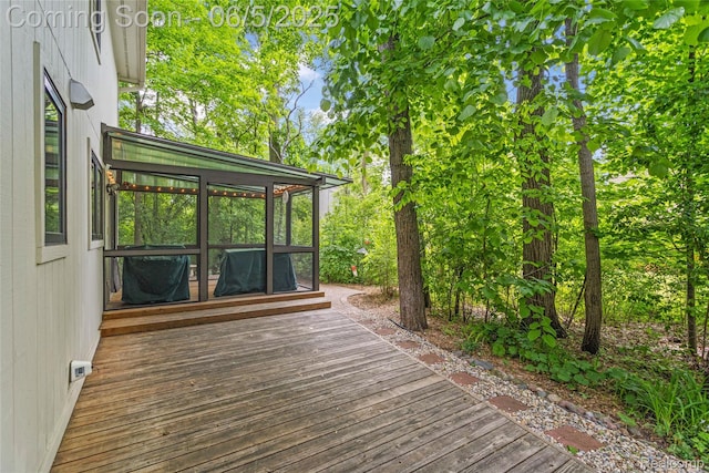 29915 Ardmore Dr, Farmington, MI 48334 - deck with a sunroom