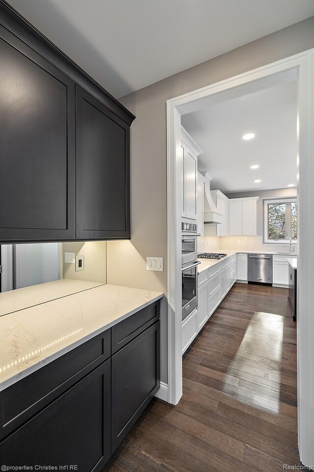 22478 Montebello Ct, Novi, MI 48375 - photo 9