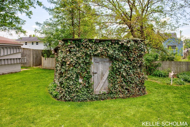 226 Palms St SW, Grand Rapids, MI 49548 - view of yard