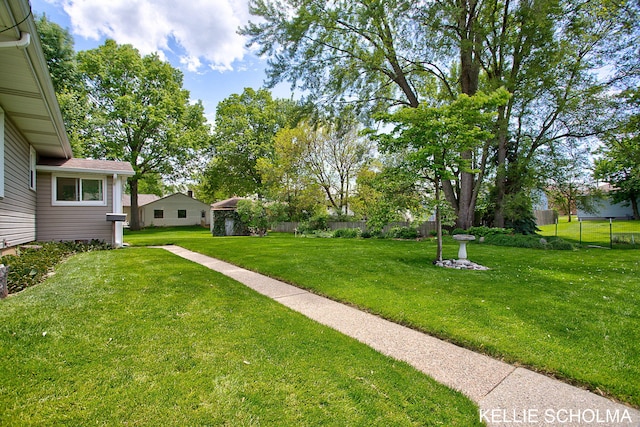 226 Palms St SW, Grand Rapids, MI 49548 - view of yard