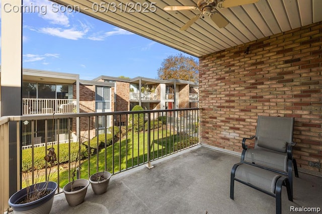 4041 W Maple Rd Apt 204, Bloomfield Hills, MI 48301 - balcony featuring ceiling fan