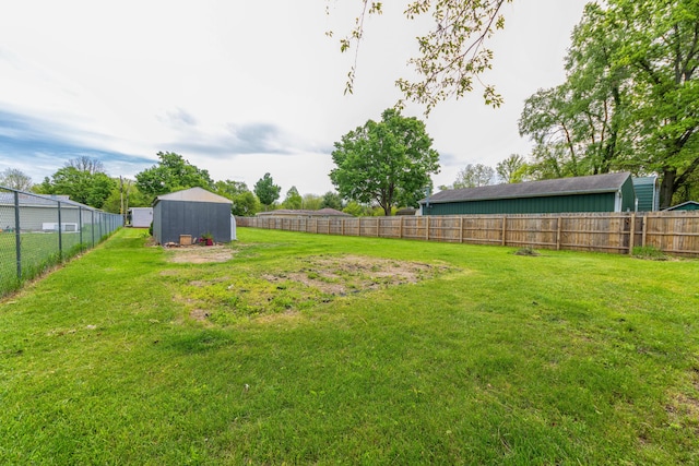 6210 Johnson Rd, Coloma, MI 49038 - view of yard