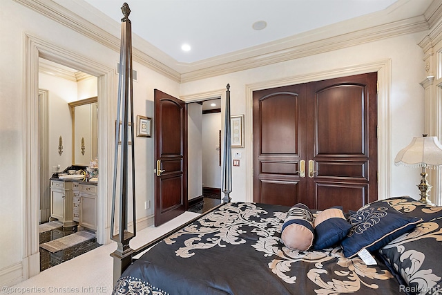 975 Sunningdale Dr, Bloomfield Hills, MI 48302 - bedroom with crown molding, ensuite bathroom, and baseboards