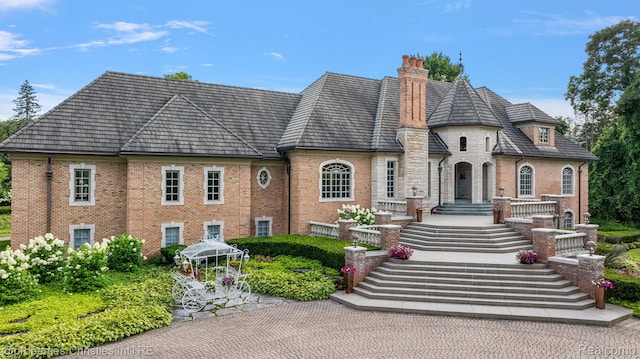 975 Sunningdale Dr, Bloomfield Hills, MI 48302 - view of front of property featuring a chimney and brick siding