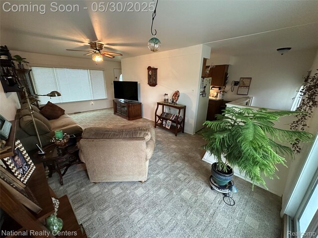 35951 Dover St, Livonia, MI 48150 - carpeted living room featuring a ceiling fan