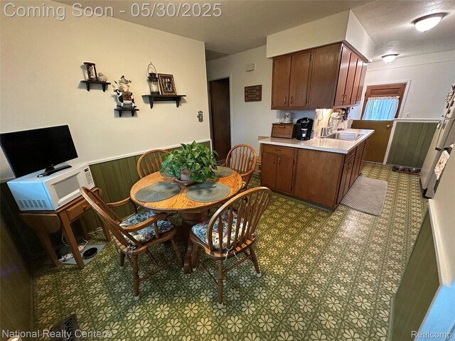 35951 Dover St, Livonia, MI 48150 - dining space featuring tile patterned floors