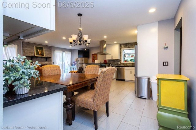 1975 Chancery Dr, Troy, MI 48085 - dining area with a chandelier and recessed lighting