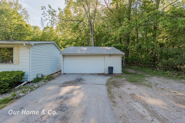 838 S Grey Rd, Midland, MI 48640 - view of detached garage