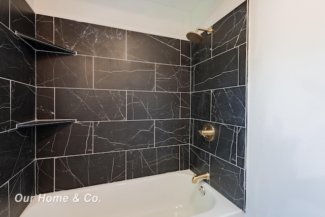 838 S Grey Rd, Midland, MI 48640 - bathroom featuring shower / bathtub combination
