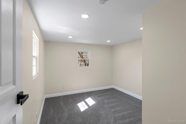 551 Englewood St, Detroit, MI 48202 - spare room with dark colored carpet, recessed lighting, and baseboards