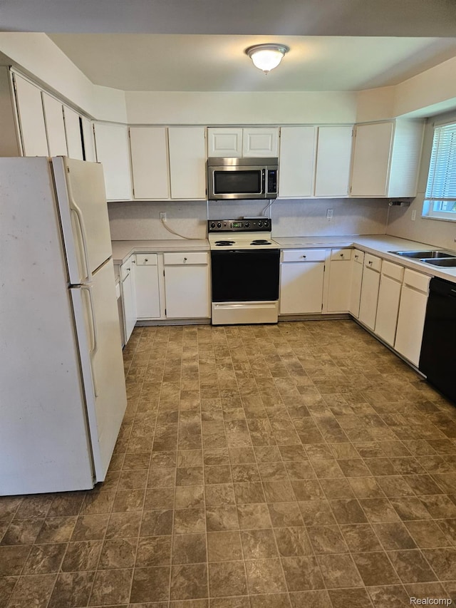 28601 Little Mack Ave, Saint Clair Shores, MI 48081 - photo 3