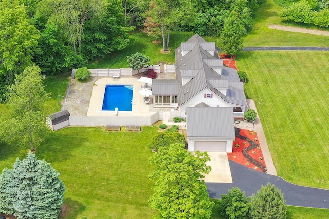 13881 Rivercrest Dr, White Pigeon, MI 49099 - view from above of property featuring a pool