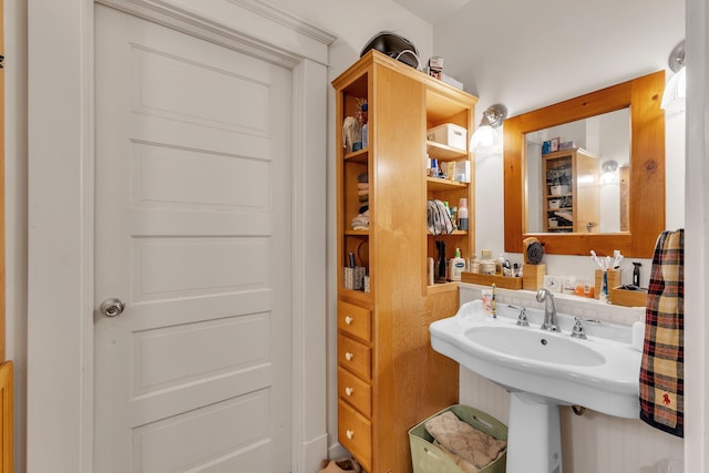 2486 Whitmore Lake Rd, Ann Arbor, MI 48105 - view of bathroom