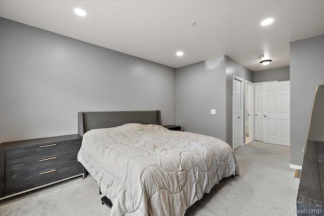 3070 Camden Dr, Troy, MI 48084 - carpeted bedroom featuring recessed lighting and baseboards
