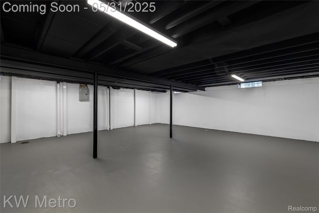 1607 Yorktown St, Grosse Pointe Farms, MI 48236 - finished below grade area with electric panel