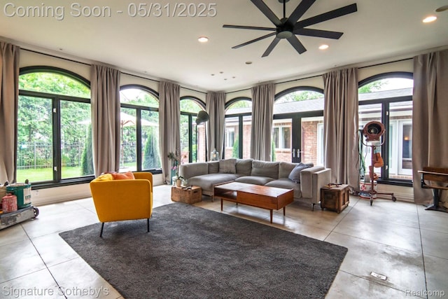 3171 E Breckenridge Ln, Bloomfield Hills, MI 48301 - living room with a ceiling fan, healthy amount of natural light, and recessed lighting