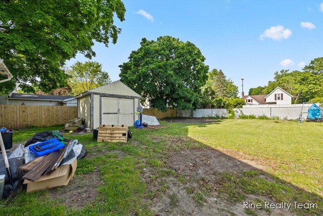 717 Pleasant St, Belding, MI 48809 - photo 20