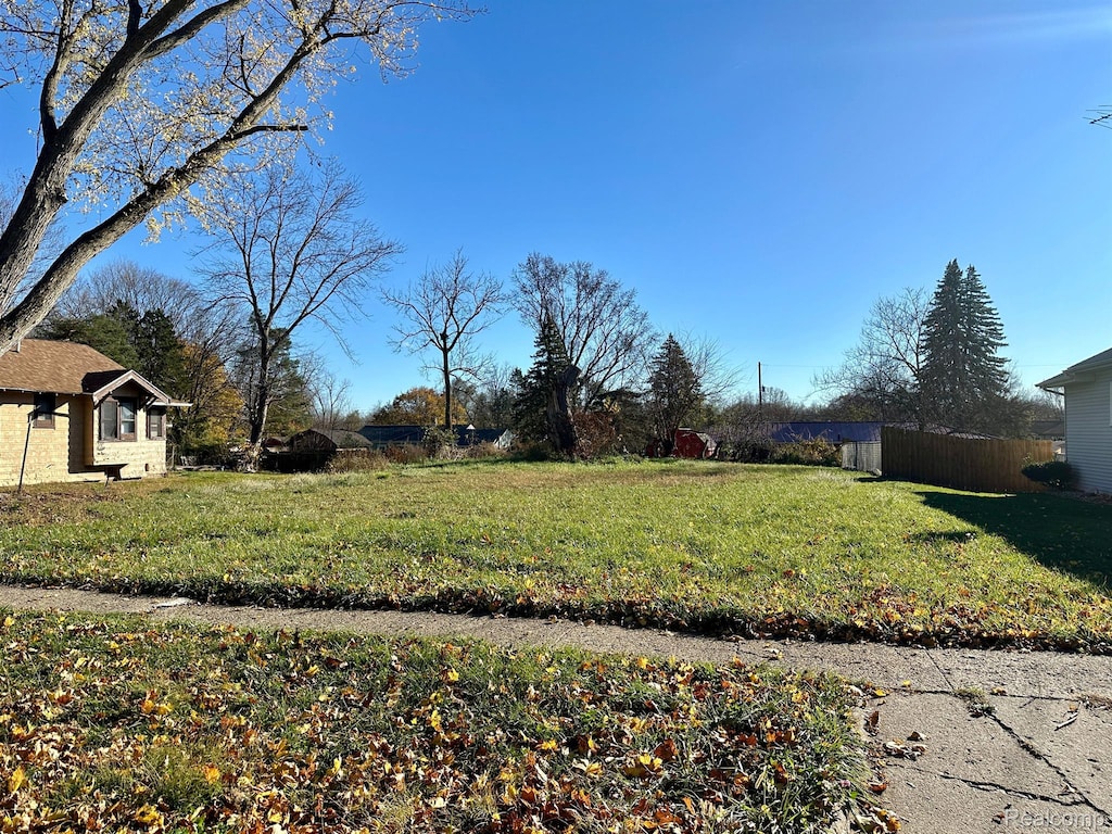 47 Alden Ave W, Battle Creek, MI 49014