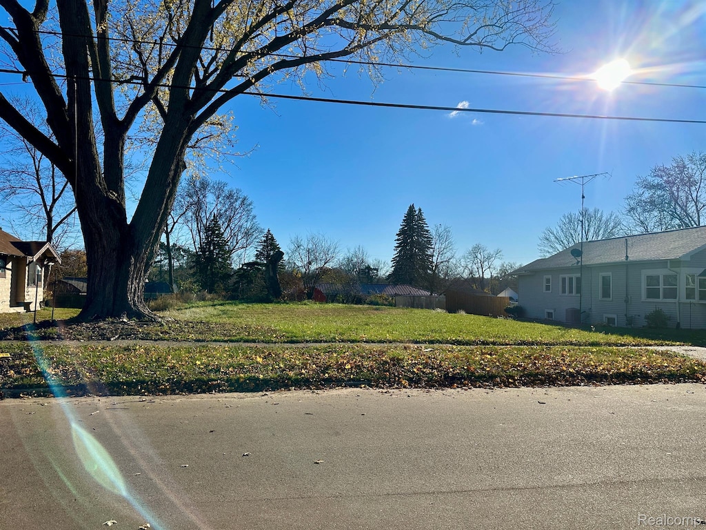 47 Alden Ave W, Battle Creek, MI 49014