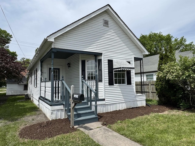 1422 Stanton, Bay City, MI 48708 - photo 2