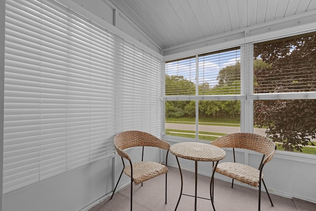 3272 Cambridge St SE, Grand Rapids, MI 49512 - view of sunroom / solarium