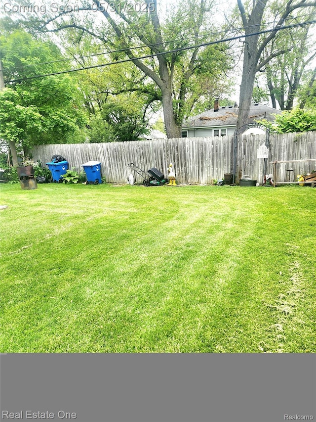 1094 Lakeview St, Waterford, MI 48328 - photo 17
