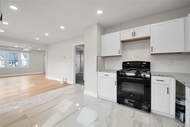 13332 Maiden St, Detroit, MI 48213 - kitchen featuring gas stove, tasteful backsplash, light stone counters, baseboards, and recessed lighting
