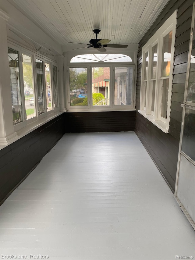 444 E Maplehurst St, Ferndale, MI 48220 - view of unfurnished sunroom