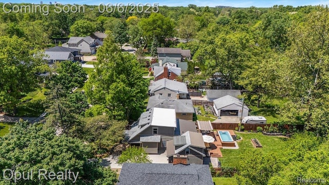 716 Magnolia Ave, Royal Oak, MI 48073 - aerial view of residential area featuring a heavily wooded area