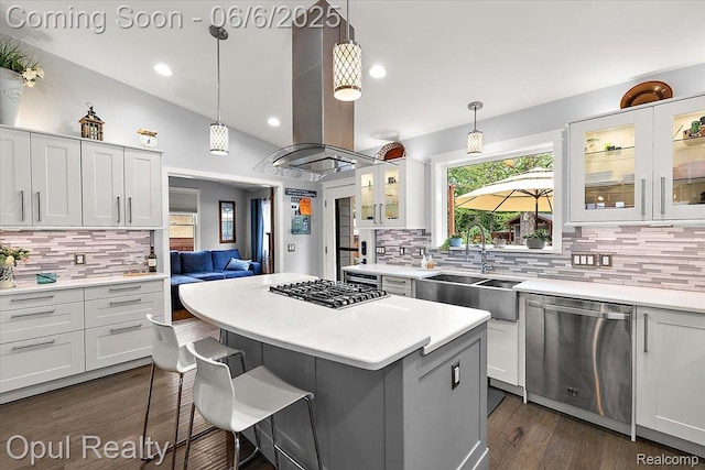 716 Magnolia Ave, Royal Oak, MI 48073 - kitchen featuring stainless steel appliances, a sink, island range hood, tasteful backsplash, and recessed lighting