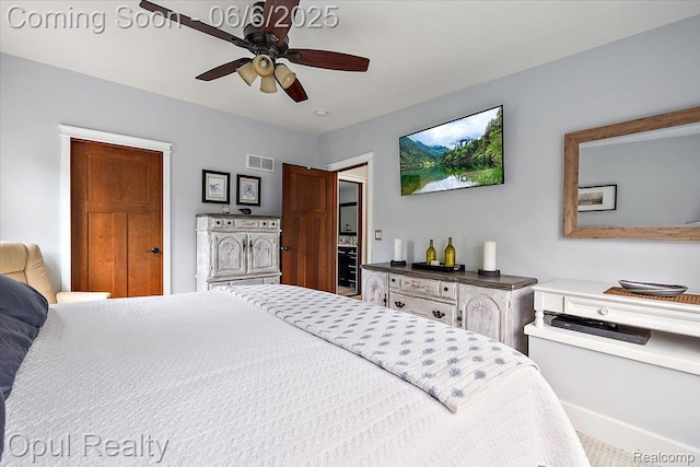 716 Magnolia Ave, Royal Oak, MI 48073 - bedroom featuring ceiling fan