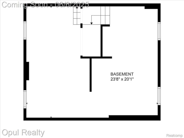 716 Magnolia Ave, Royal Oak, MI 48073 - room layout