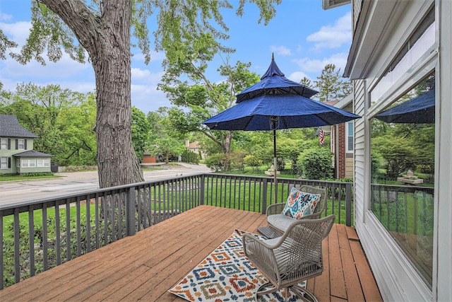 2335 Niles Ave, Saint Joseph, MI 49085 - deck with a lawn