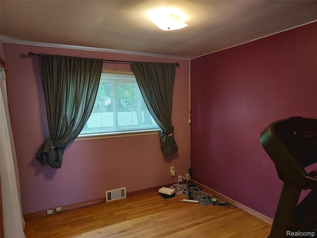 24781 Larkins St, Southfield, MI 48033 - unfurnished room featuring wood finished floors and baseboards