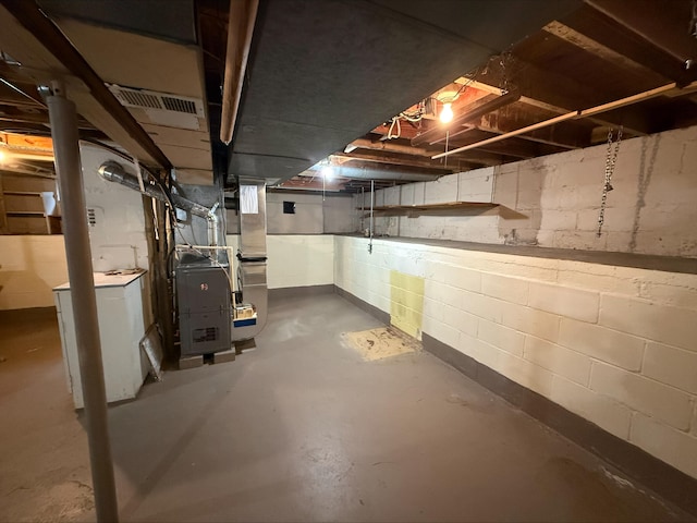 538 Wharton Ave, Ypsilanti, MI 48198 - unfinished below grade area with heating unit