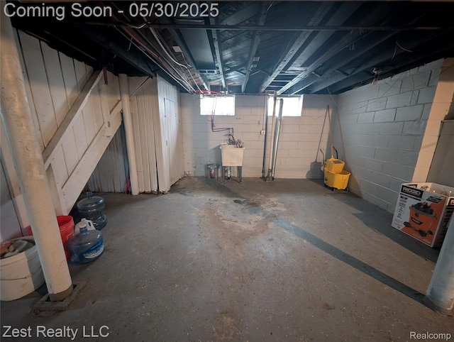 15340 Heyden St, Detroit, MI 48223 - below grade area with a sink