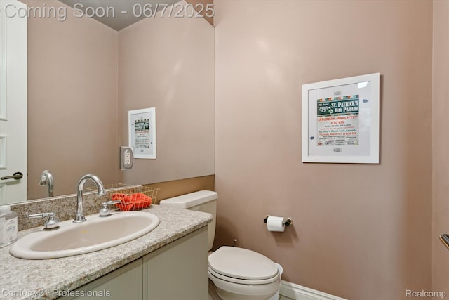 6642 Carlyle Ct, West Bloomfield, MI 48322 - half bath with toilet and vanity