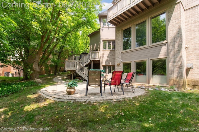 6642 Carlyle Ct, West Bloomfield, MI 48322 - view of patio featuring stairway