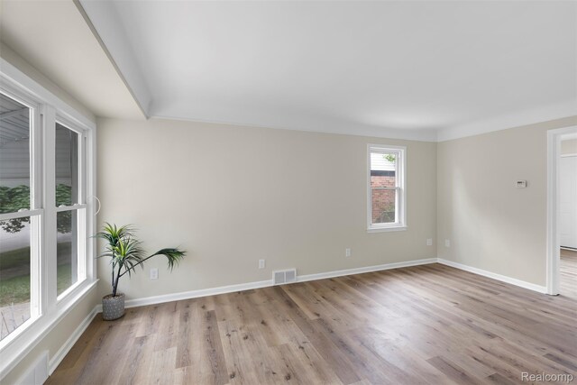 1621 Fairbairn St, Dearborn, MI 48141 - photo 7