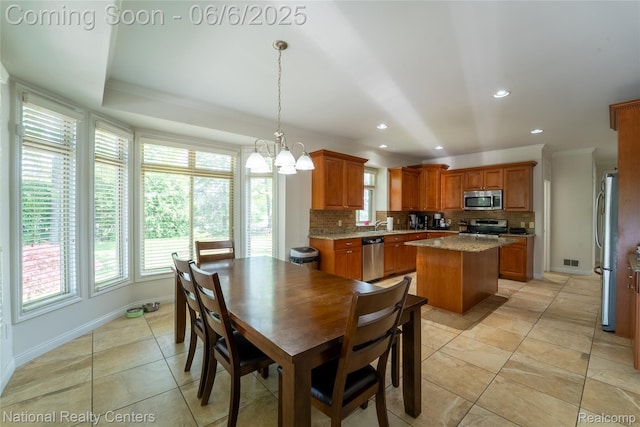 54959 Glen Oaks Dr, Shelby Twp, MI 48315 - dining area featuring a chandelier, baseboards, light tile patterned floors, crown molding, and recessed lighting