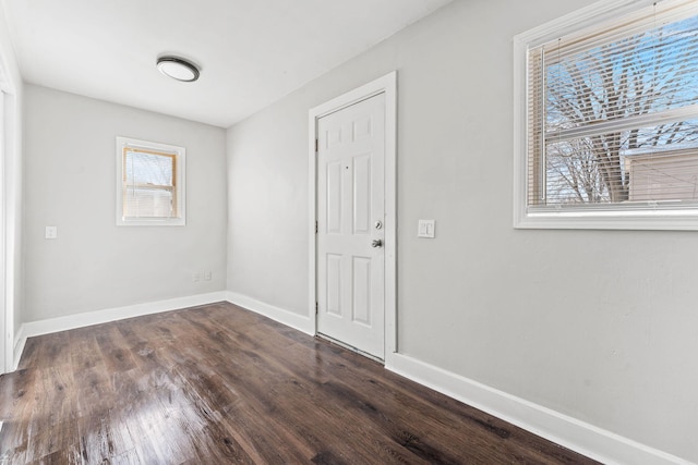 31784 Arenac Ct, Westland, MI 48186 - photo 2