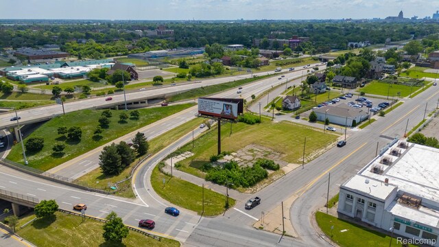 13300 Woodrow Wilson St, Detroit, MI 48238