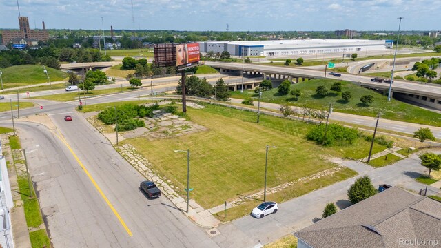 13300 Woodrow Wilson St, Detroit, MI 48238